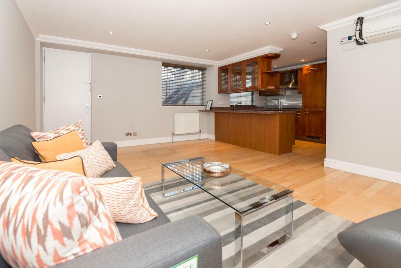 One Bedroom Hyde Park Apartment London Exterior foto